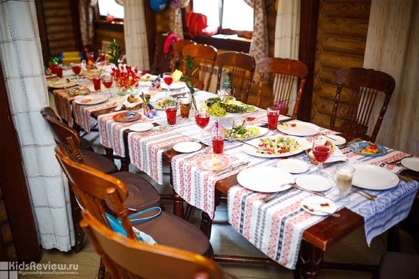 "МаксиМыч", русский семейный ресторан с детской комнатой, мастер-классы и праздники для детей в Тюмени