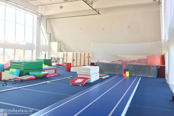 Европейский Гимнастический Центр Строгино, развивающая гимнастика для детей от 1 года, детская акробатика в Москве