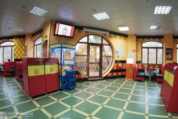 "Бубо" (Bubo), кафе быстрого питания на Океанском, Владивосток