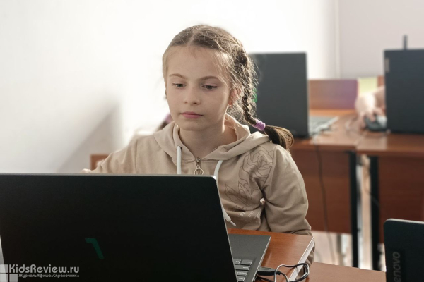 Pixel на Окской улице, школа программирования для детей и подростков от 5 лет в Москве
