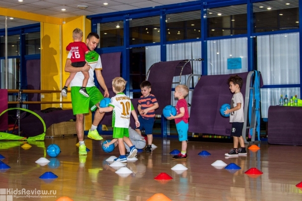 Kinderball, школа футбола для детей от 2,5 до 14 лет у метро "Верхние Лихоборы", Москва