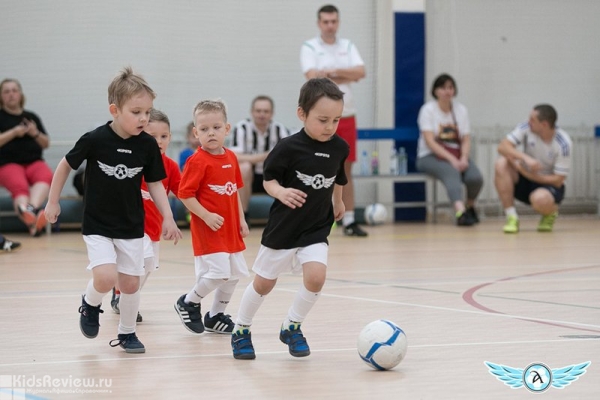 "Ангелово", футбольная школа для детей от 3 до 7 лет на Чертановской, Москва