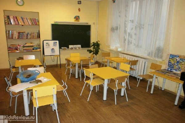 "Маленькая страна", частный детский сад на Декабристов, занятия по системе Монтессори в Екатеринбурге