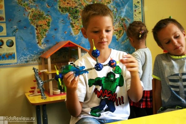 "Любознательный жираф", развивающий центр для детей от года до 14 лет, подготовка к школе, робототехника и мини-сад на Ленинском проспекте, Москва