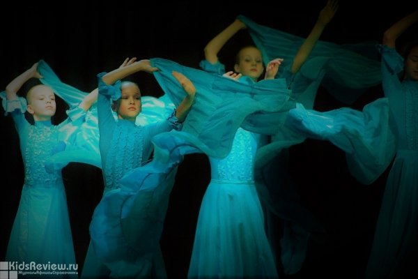 "Палитра", образцовый детский танцевальный ансамбль, фламенко для детей от 4 до 15 лет на Савеловской в Москве