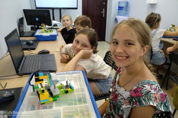 Pixel, "Пиксель" на Пражской, школа программирования и робототехники для детей от 5 лет, Москва
