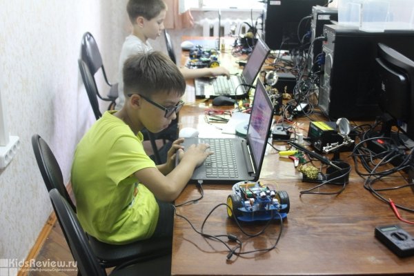 "Модуль", детские лагеря в Казани при клубе робототехники RobotLand