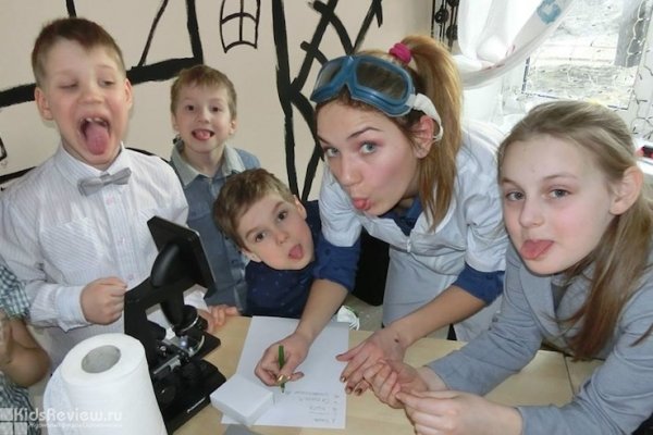 "Вселенная Детства", летний городской языковой лагерь для детей 6-14 лет в Москве, закрыт