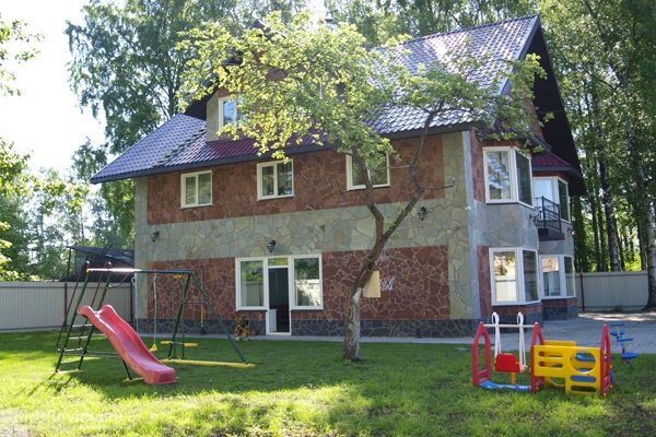 Загородный детский лагерь частного сада "Питер-Дети", СПб (закрыт)