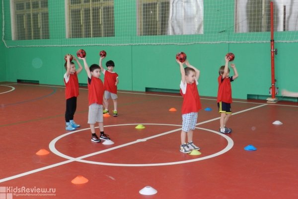 "Маленький чемпион", футбольная секция для детей 3-10 лет на Беговой, Москва