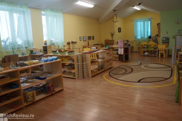 "Лесенка", частный детский сад по методике Монтессори для детей от 2,5 до 7 лет в Новосибирске