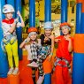 Monkey Park, "Манки Парк", детский развлекательный центр с высоким скалодромом, батутами, лабиринтами и нерфом в Марьино, Москва